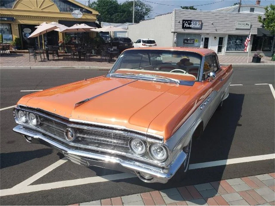 1963 Buick Wildcat - Image 5 of 8