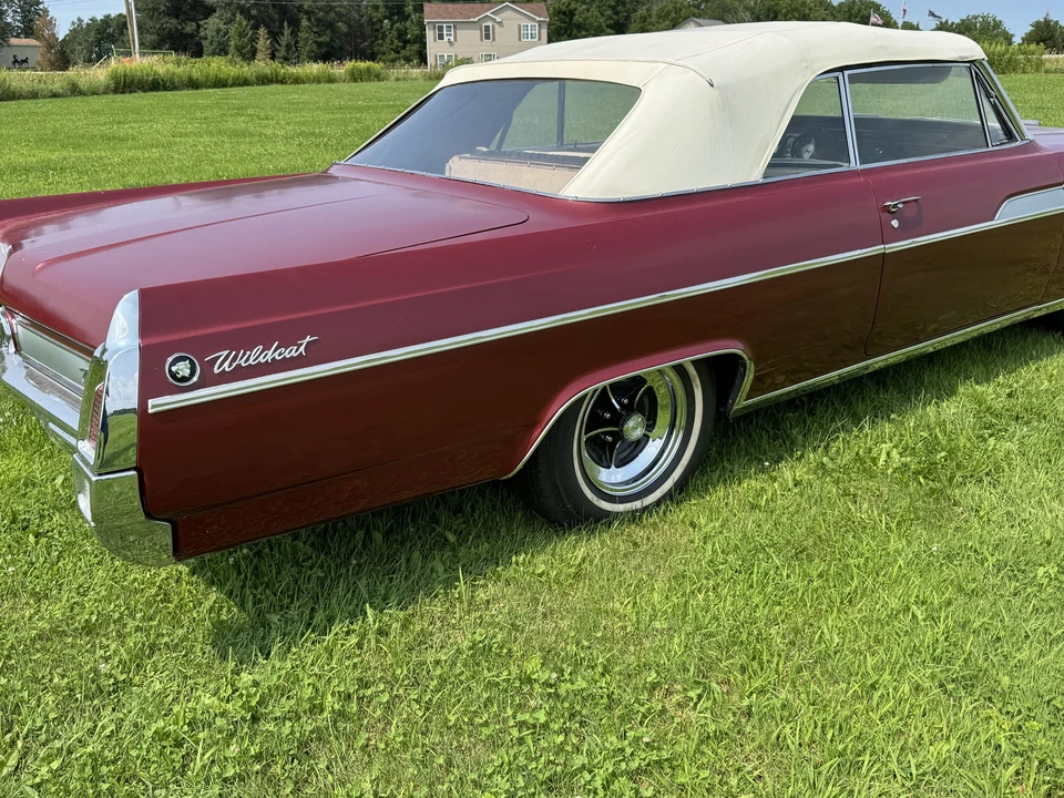 1963 Buick Wildcat - Image 16 of 31