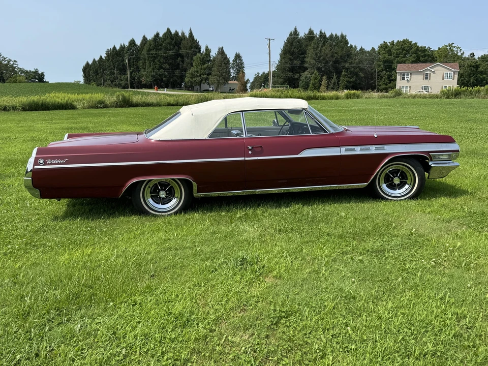 1963 Buick Wildcat - Image 17 of 31