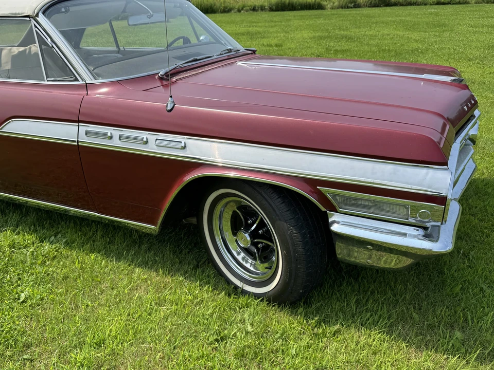 1963 Buick Wildcat - Image 21 of 31