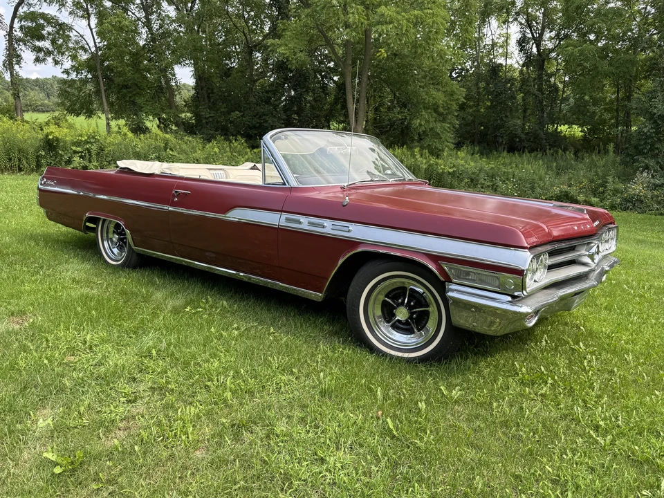 1963 Buick Wildcat - Image 4 of 31