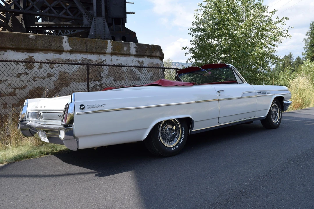 1963 Buick Wildcat - Image 12 of 31