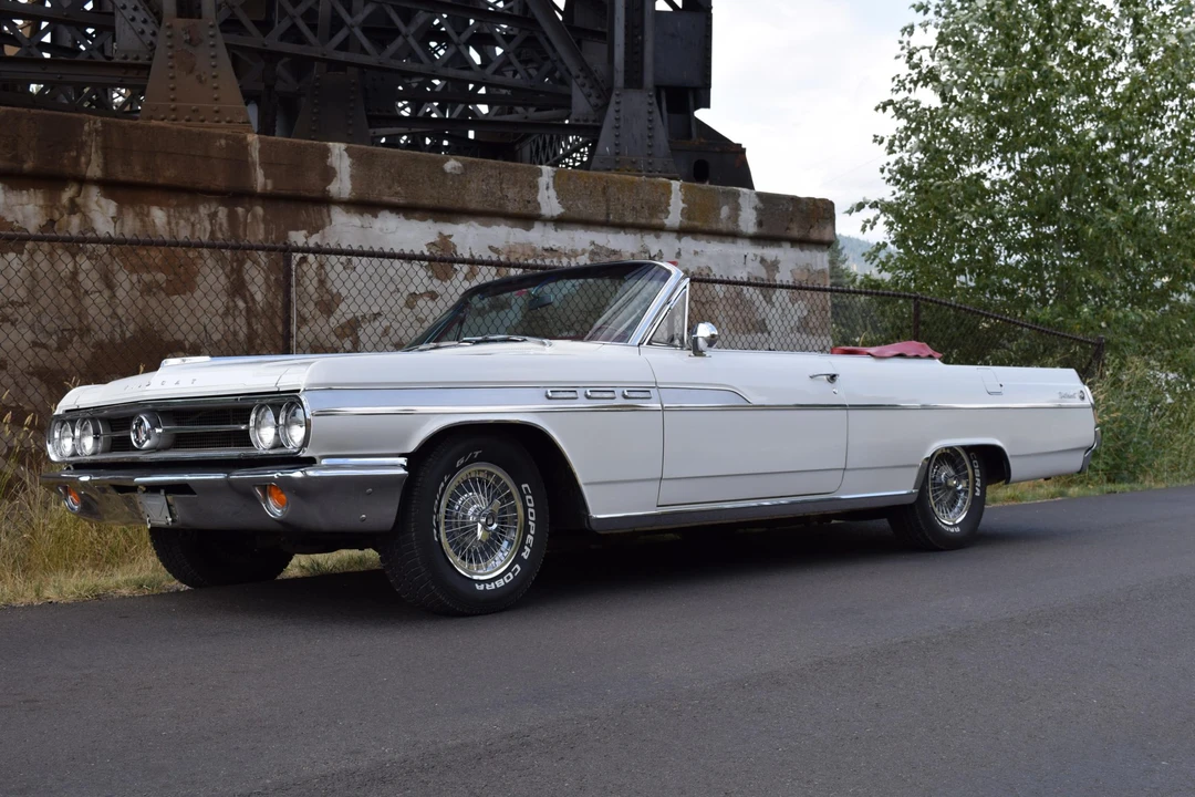 1963 Buick Wildcat - Image 8 of 31