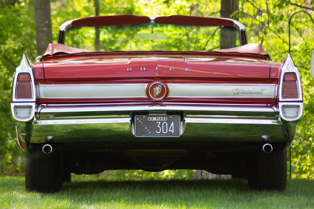 1963 Buick Wildcat - Image 4 of 31