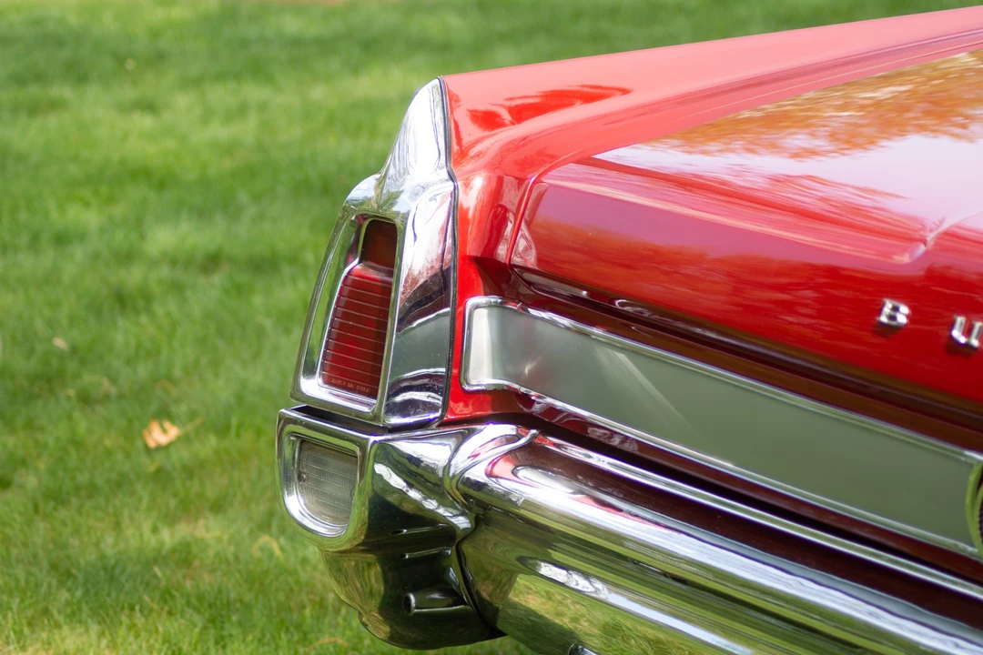 1963 Buick Wildcat - Image 31 of 31