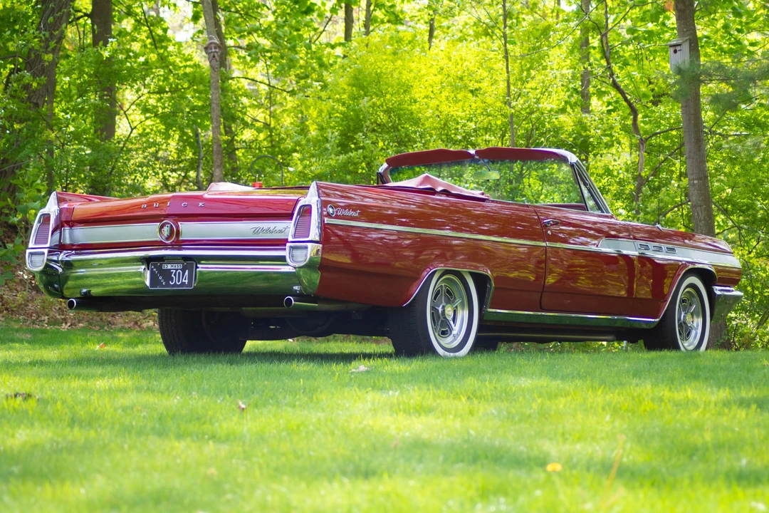 1963 Buick Wildcat - Image 5 of 31