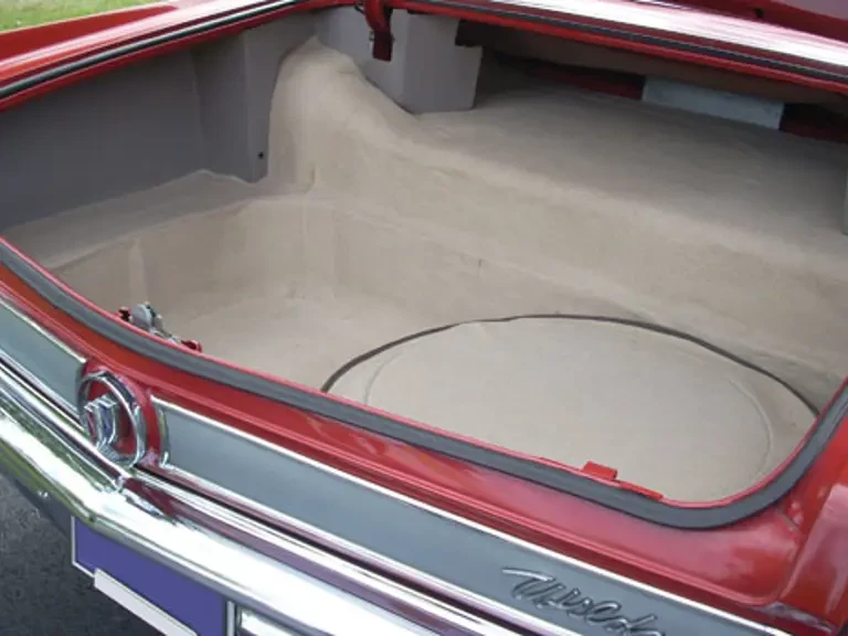 1963 Buick Wildcat - Image 4 of 8