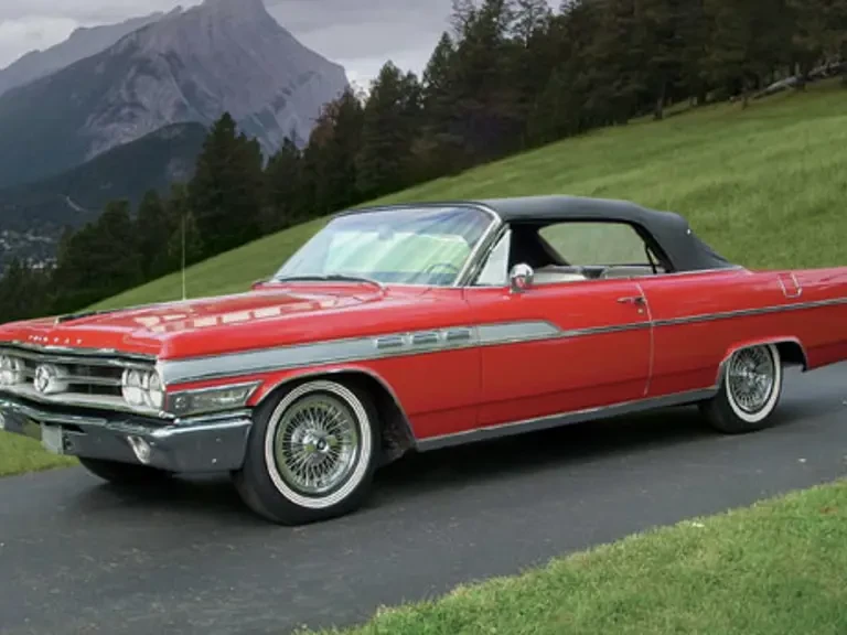 1963 Buick Wildcat - Image 8 of 8