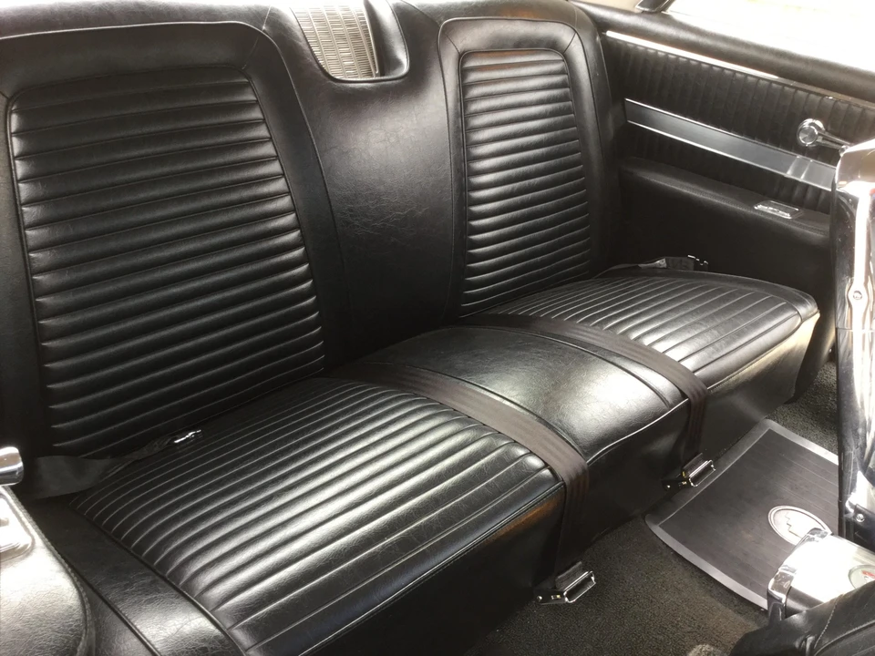 1963 Buick Wildcat - Image 28 of 31