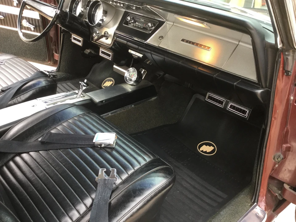 1963 Buick Wildcat - Image 15 of 31