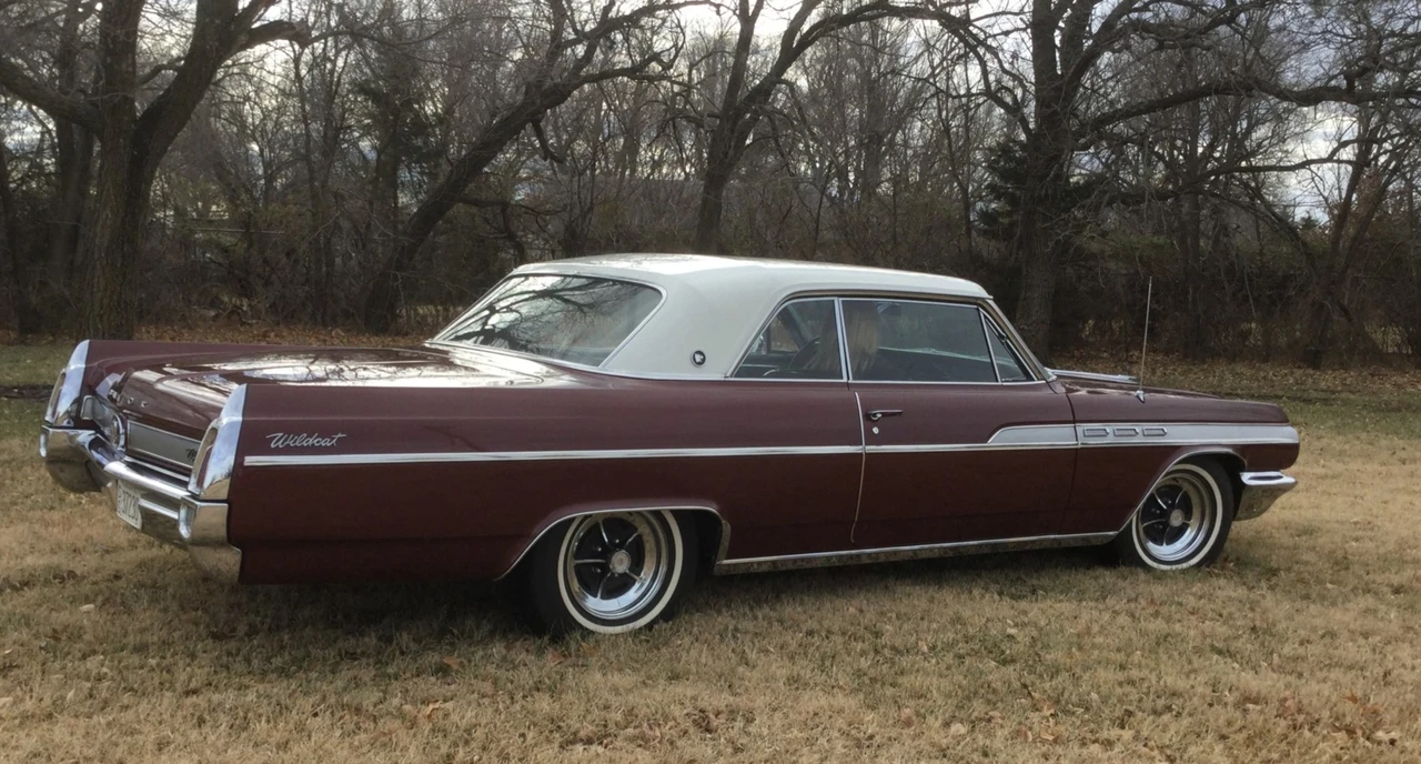 1963 Buick Wildcat - Image 7 of 31