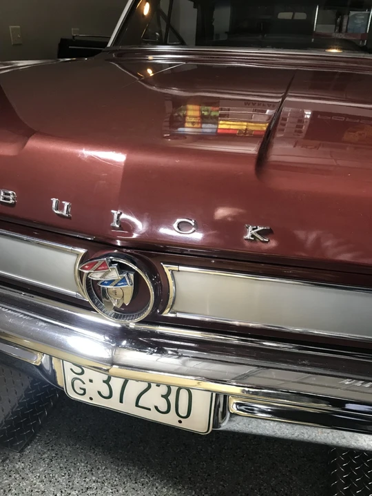 1963 Buick Wildcat - Image 12 of 31