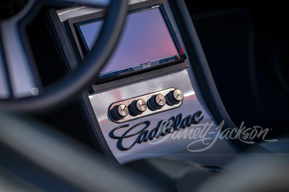 1963 Cadillac Series 62 6th Gen - Image 8 of 23