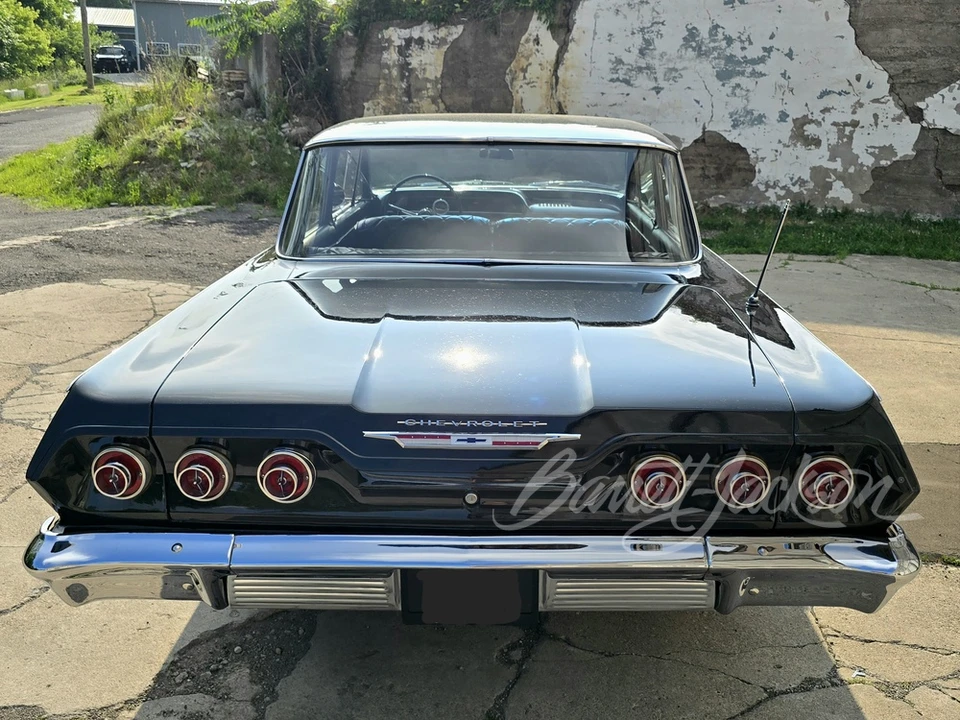1963 Chevrolet Biscayne - Image 15 of 20
