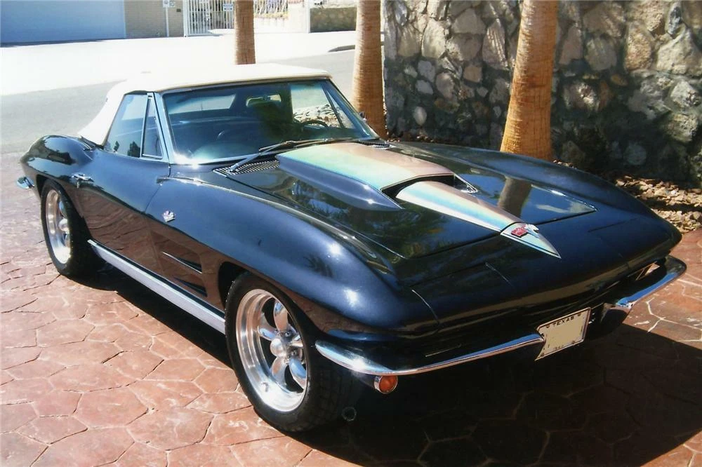 1963 Chevrolet Corvette C2 - Image 2 of 4