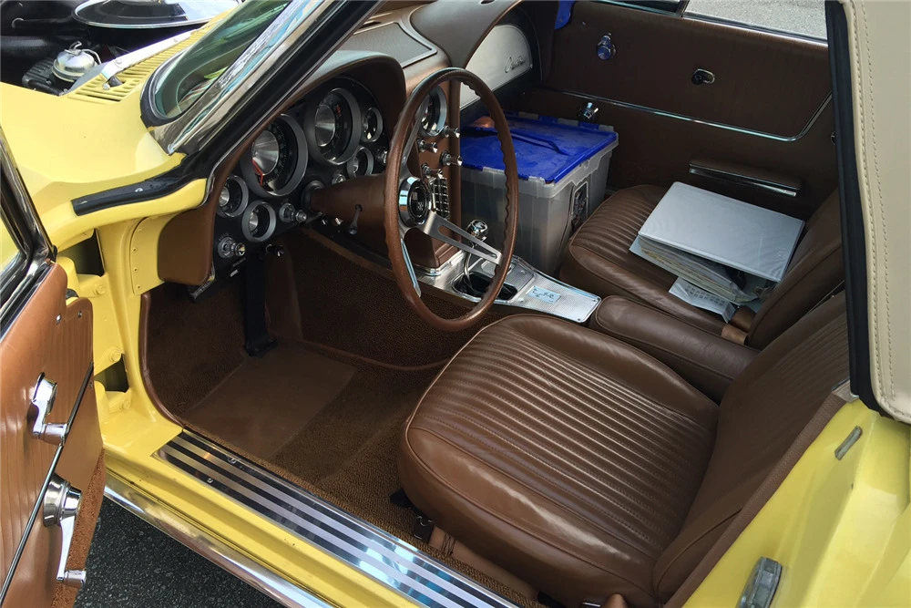1963 Chevrolet Corvette C2 - Image 4 of 5