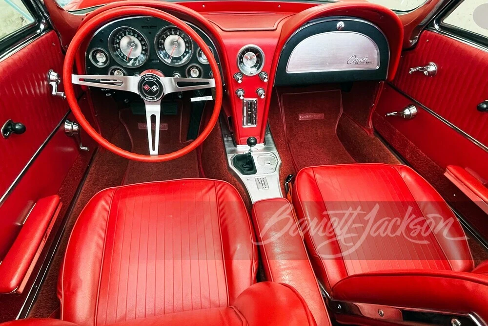 1963 Chevrolet Corvette C2 - Image 16 of 24