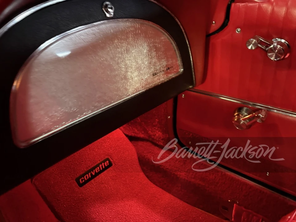 1963 Chevrolet Corvette C2 - Image 24 of 25