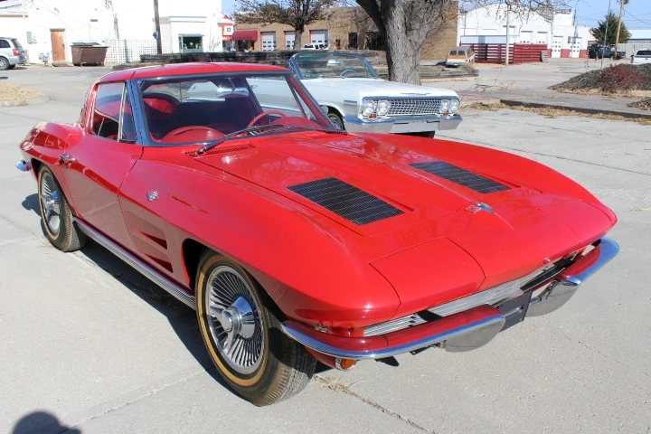 1963 Chevrolet Corvette C2 - Image 2 of 5