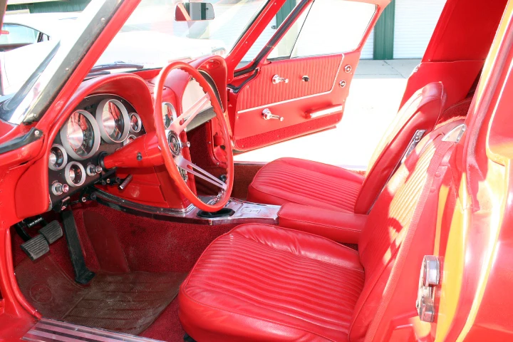 1963 Chevrolet Corvette C2 - Image 4 of 5