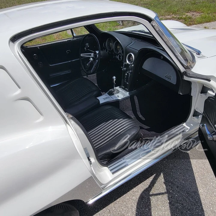 1963 Chevrolet Corvette C2 - Image 5 of 9