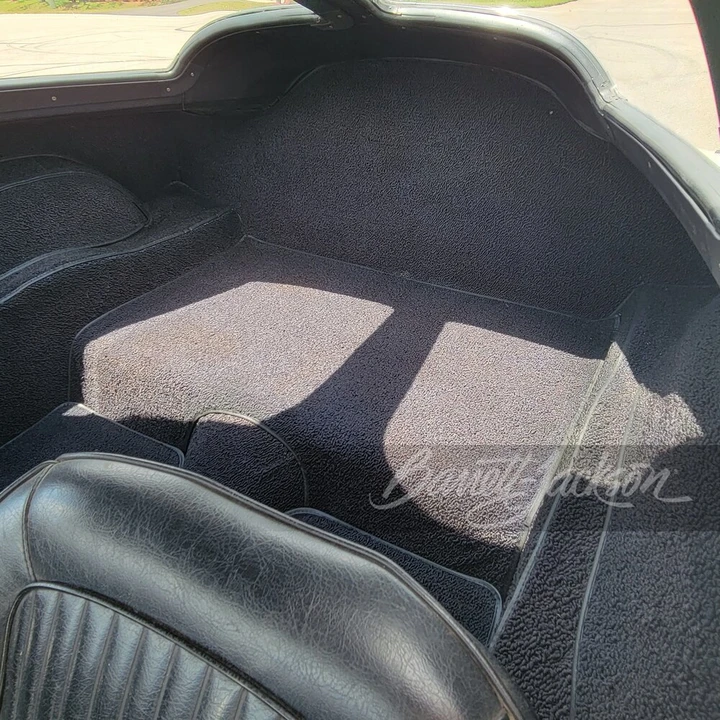1963 Chevrolet Corvette C2 - Image 6 of 9