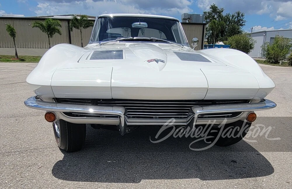 1963 Chevrolet Corvette C2 - Image 9 of 9