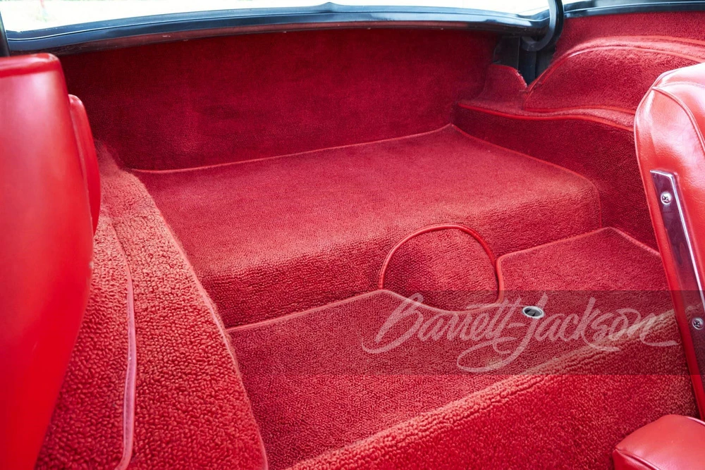 1963 Chevrolet Corvette C2 - Image 9 of 15