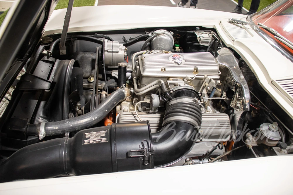 1963 Chevrolet Corvette C2 - Image 17 of 19