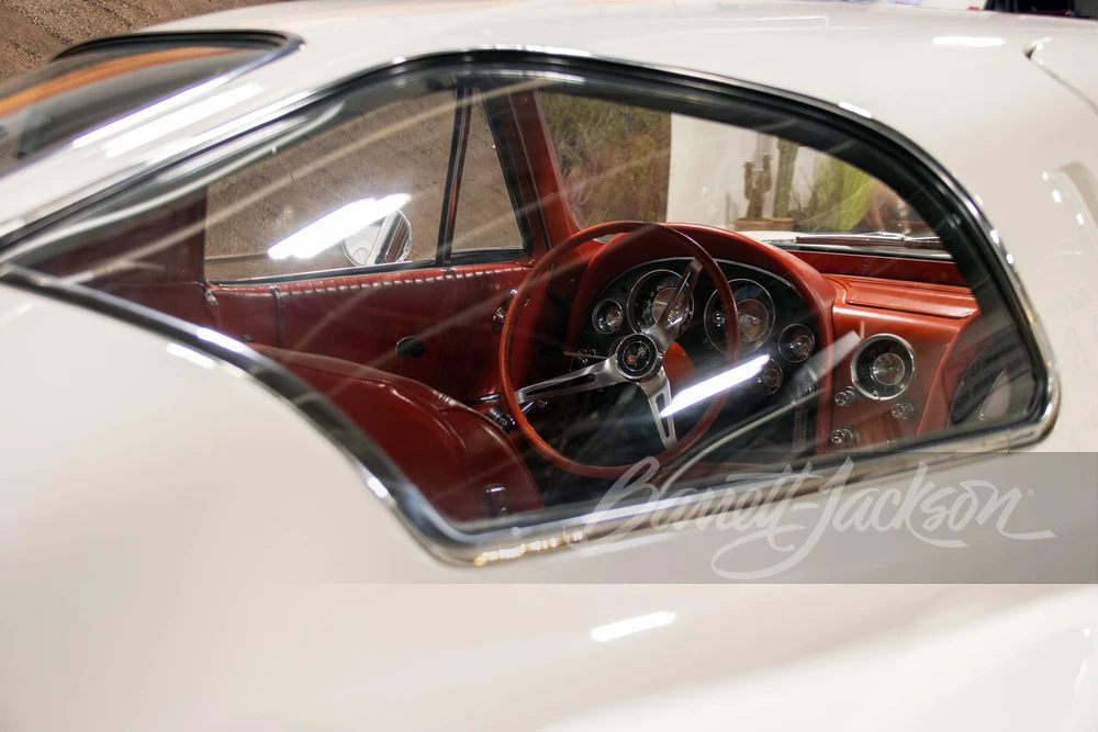 1963 Chevrolet Corvette C2 - Image 18 of 19