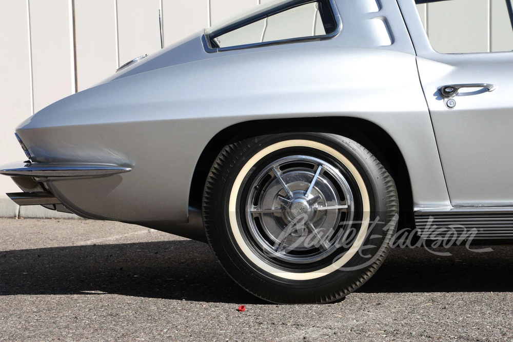 1963 Chevrolet Corvette C2 - Image 8 of 27