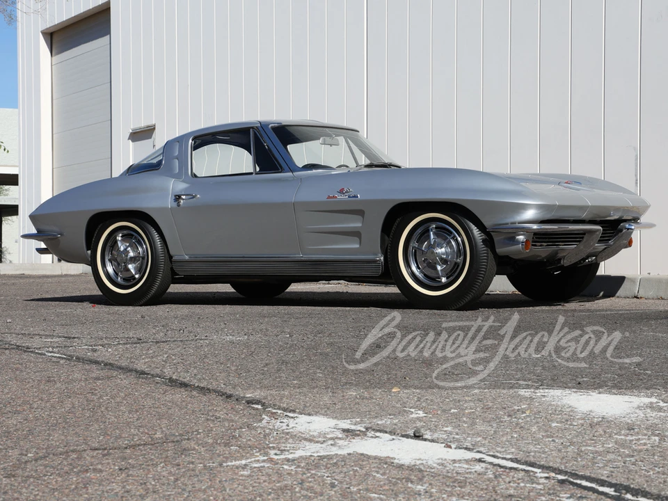 1963 Chevrolet Corvette C2 - Image 15 of 27