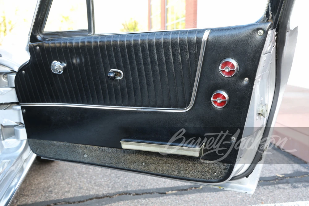 1963 Chevrolet Corvette C2 - Image 17 of 27