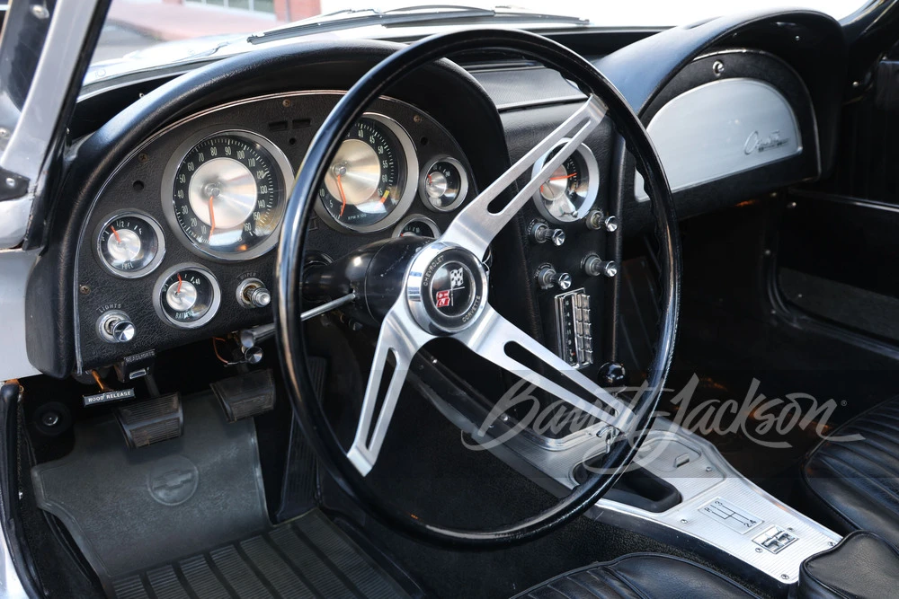 1963 Chevrolet Corvette C2 - Image 21 of 27