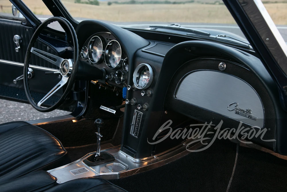 1963 Chevrolet Corvette C2 - Image 22 of 31