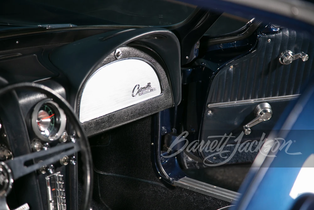 1963 Chevrolet Corvette C2 - Image 24 of 31