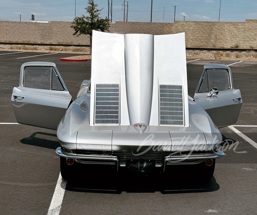 1963 Chevrolet Corvette C2 - Image 20 of 28