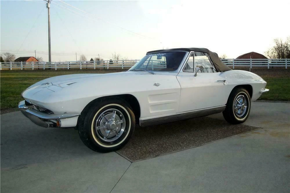 1963 Chevrolet Corvette C2 - Image 2 of 3