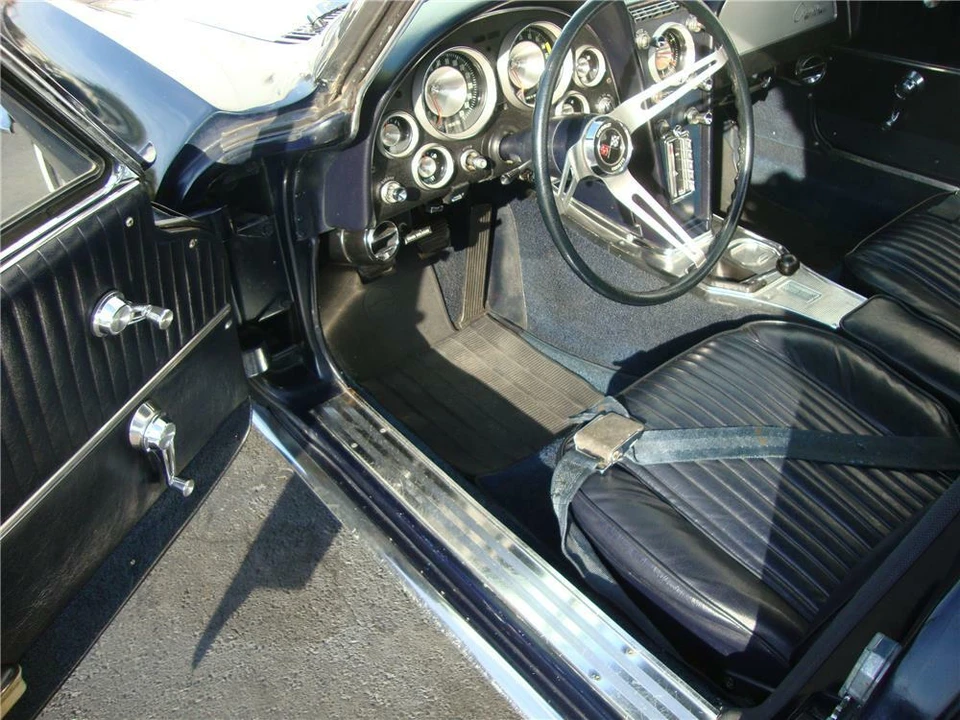 1963 Chevrolet Corvette C2 - Image 4 of 5