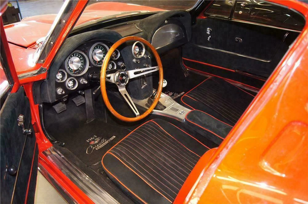 1963 Chevrolet Corvette C2 - Image 4 of 5