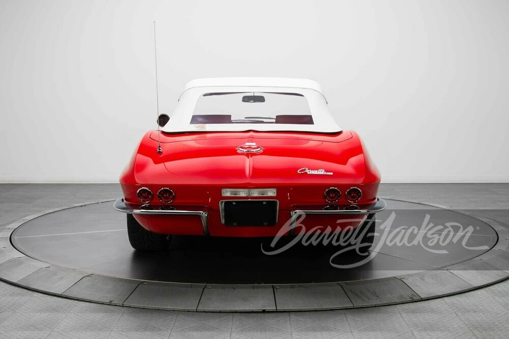 1963 Chevrolet Corvette C2 - Image 19 of 31