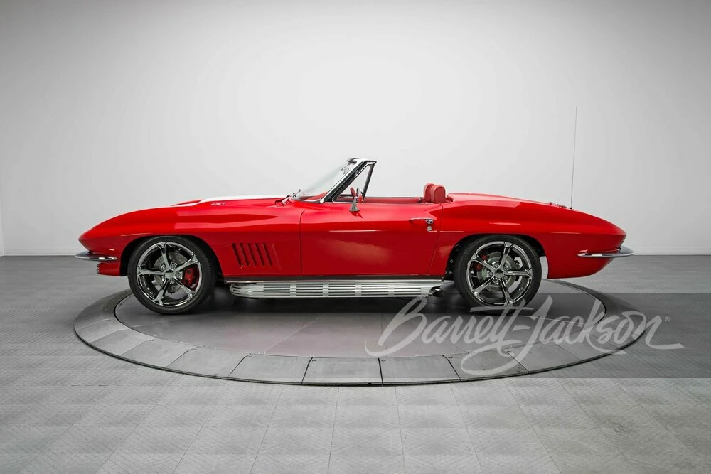 1963 Chevrolet Corvette C2 - Image 30 of 31