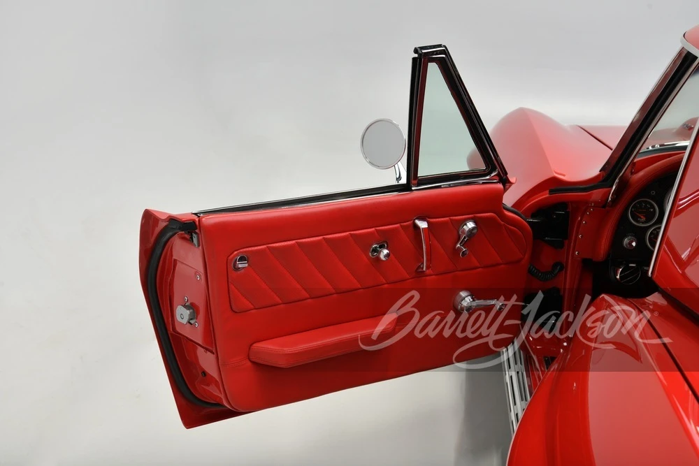 1963 Chevrolet Corvette C2 - Image 18 of 31
