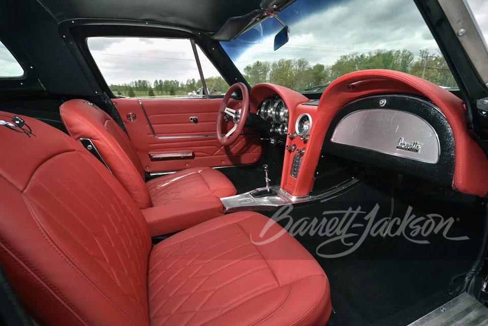 1963 Chevrolet Corvette C2 - Image 13 of 31