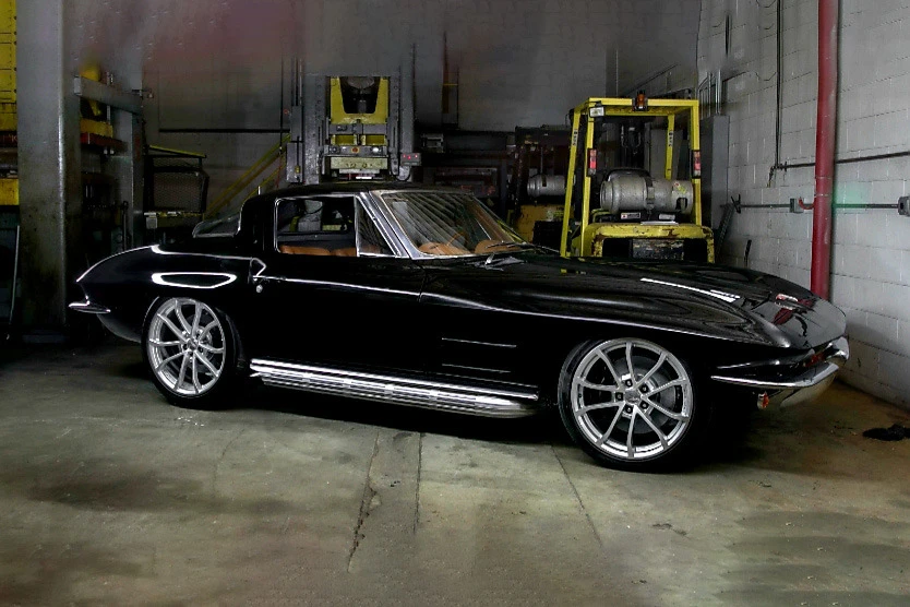 1963 Chevrolet Corvette C2 - Image 2 of 5