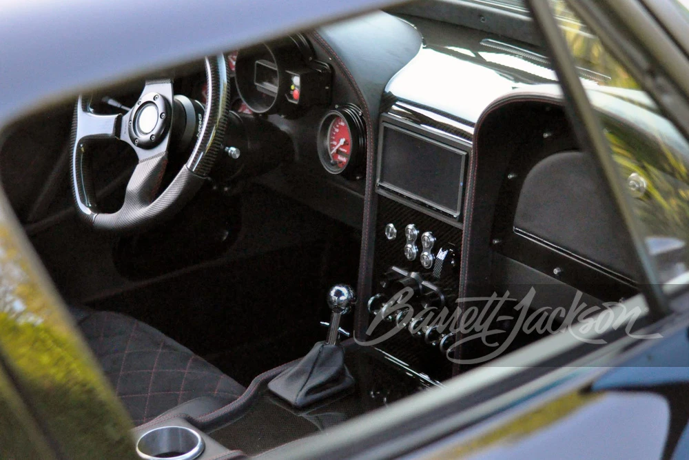 1963 Chevrolet Corvette C2 - Image 13 of 15