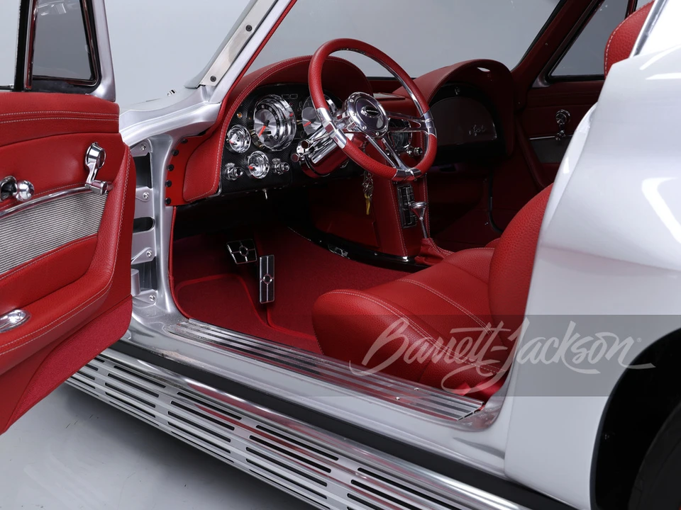 1963 Chevrolet Corvette C2 - Image 13 of 31