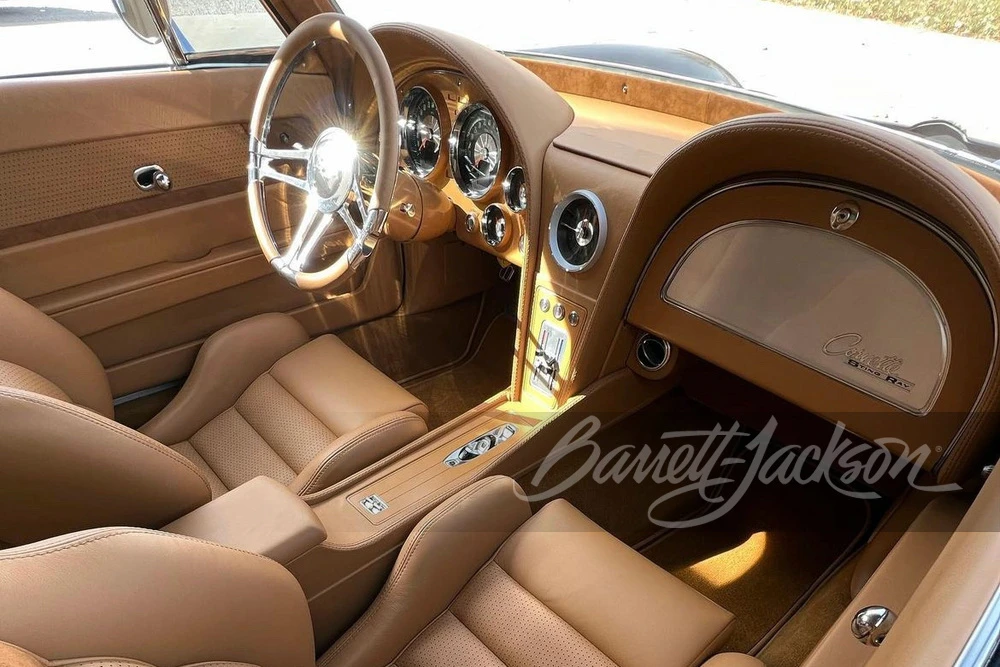 1963 Chevrolet Corvette C2 - Image 11 of 14