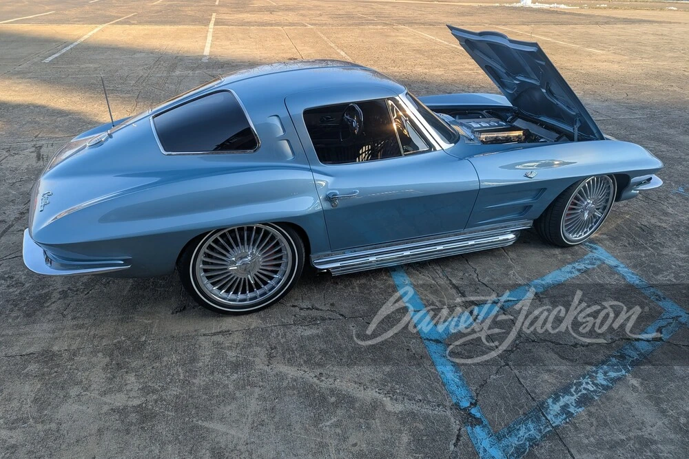 1963 Chevrolet Corvette C2 - Image 8 of 8