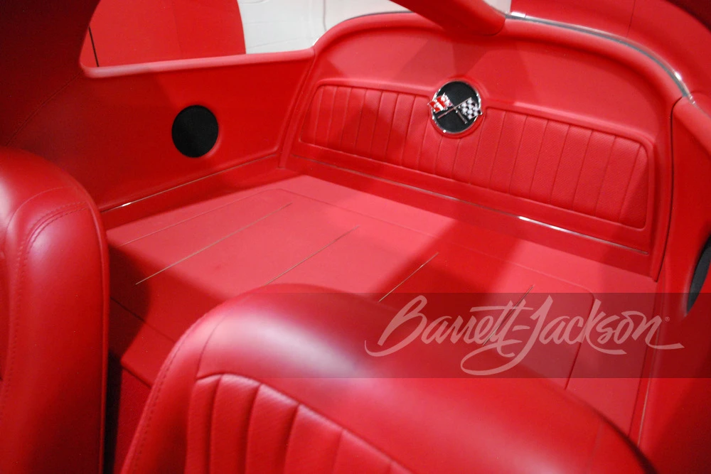1963 Chevrolet Corvette C2 - Image 18 of 31